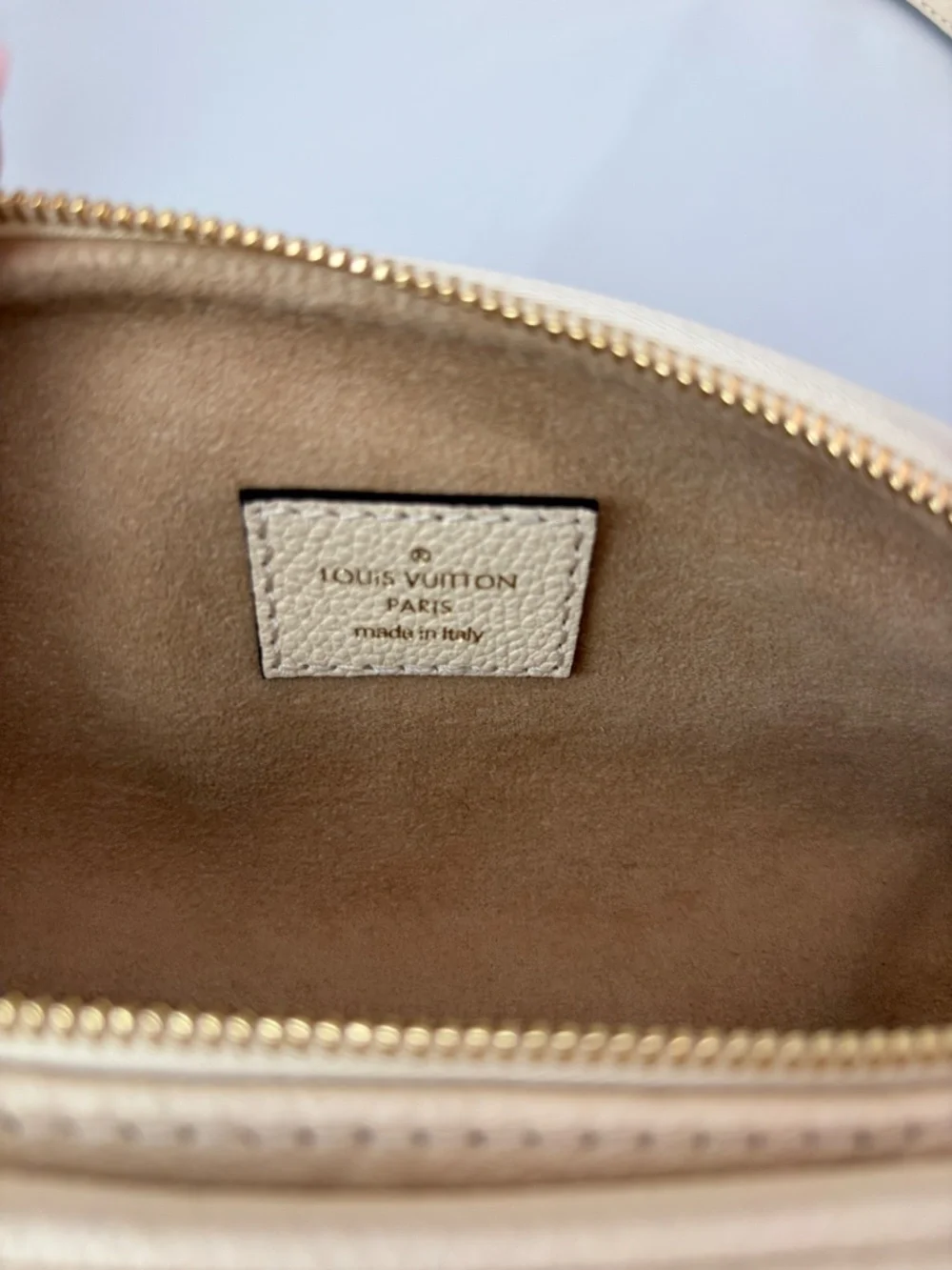 Louis Vuitton excellent made